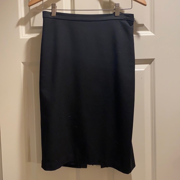 BCBG MAX AZRIA Black Pencil Skirt w Leather Detail - Picture 7 of 7